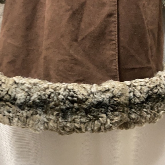 SOLD Vintage suede coat with faux fur - Picture 2 of 10